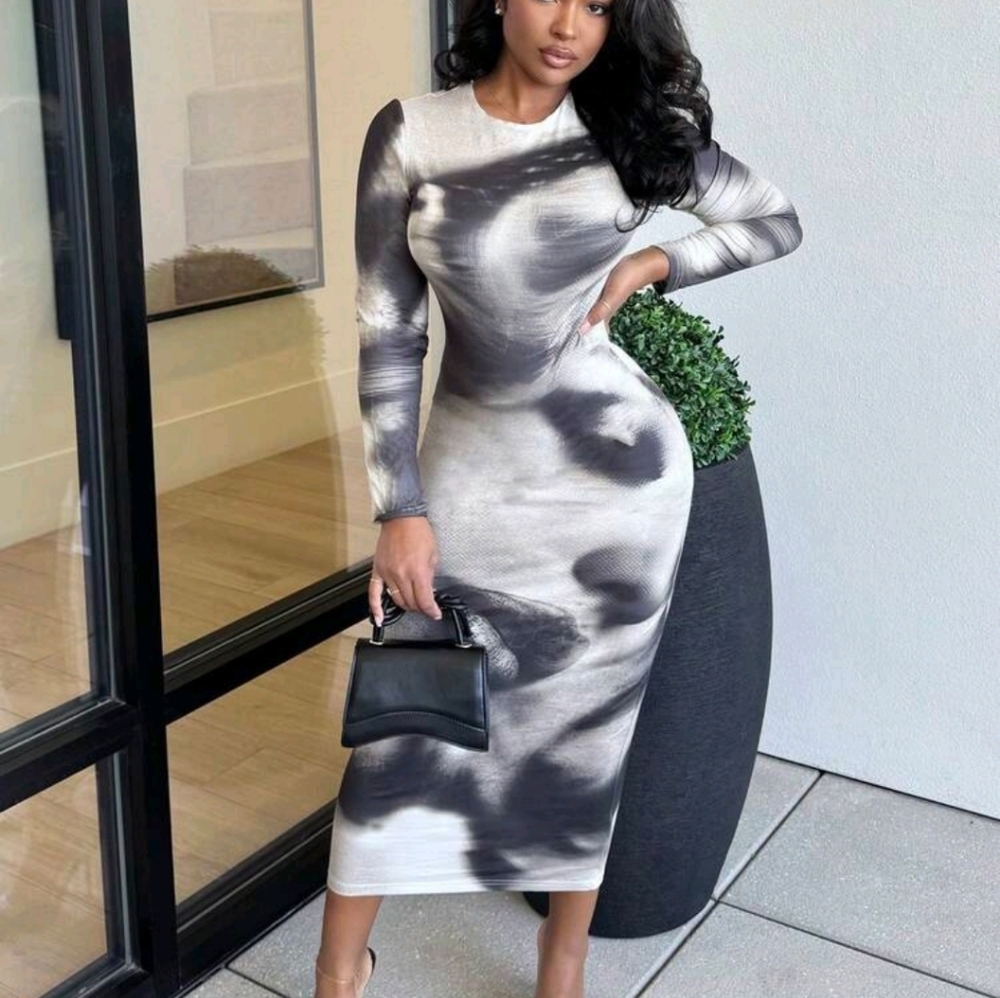 4 FOR $100  -  Elegant Black and White Tie-Dye Dress